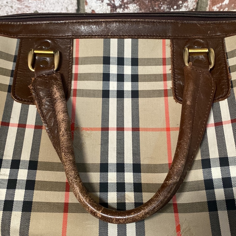 VINTAGE Burberry’s Nova Check Duffle/Travel Bag - Picture 11 of 17